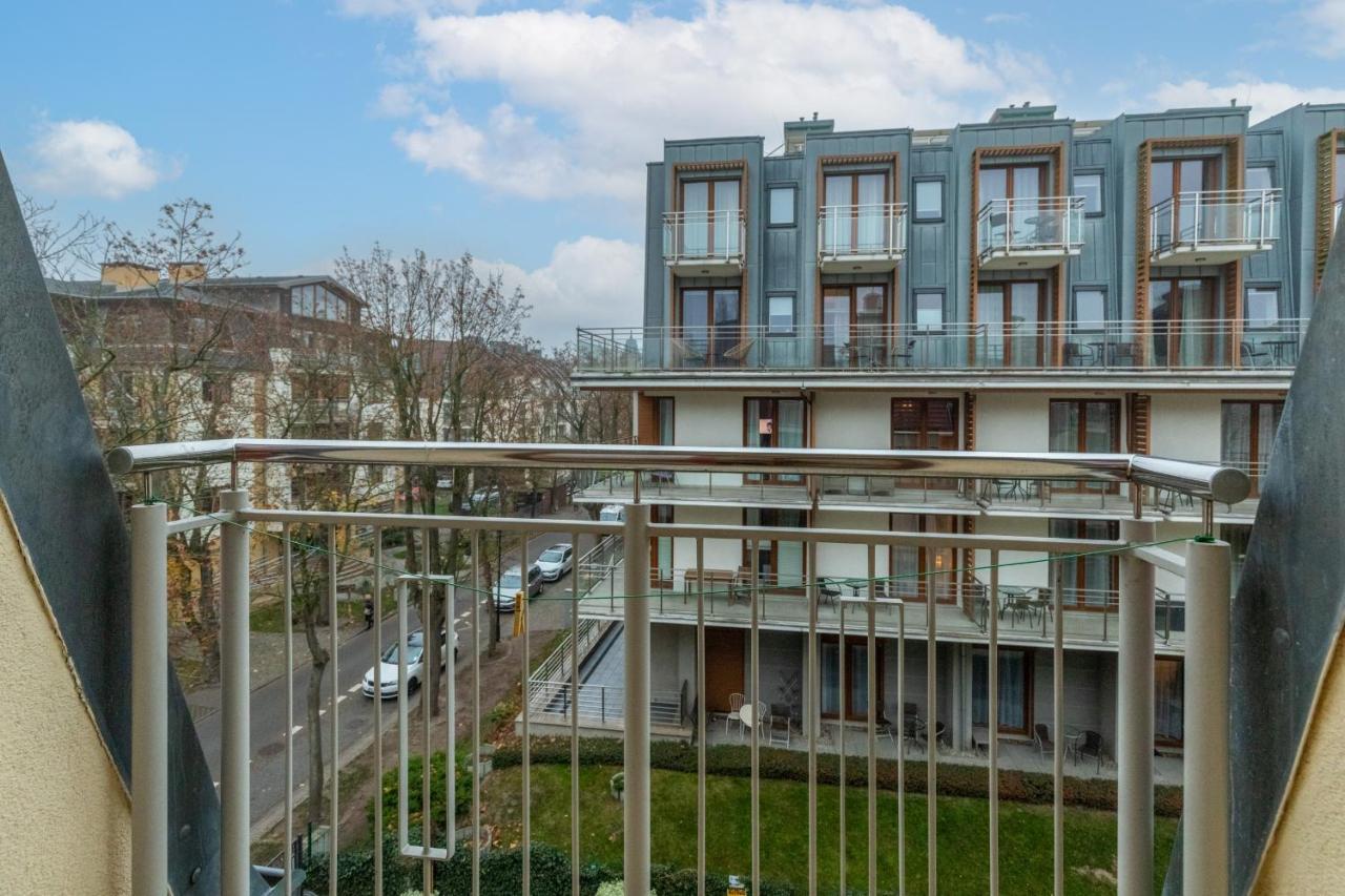 Swinoujscie Studio With Balcony Trentowskiego By Noclegi Renters Екстер'єр фото